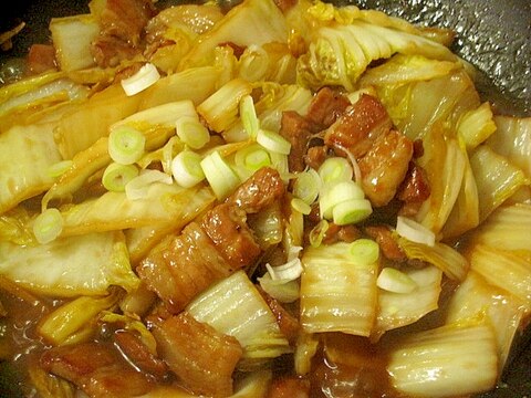 豚バラ肉と白菜の醤油炒め